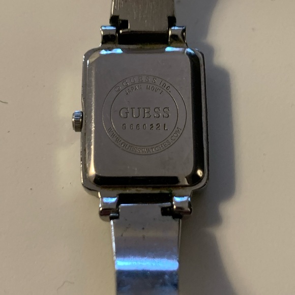 Vintage Guess Ladies’ Watch - Picture 4 of 4